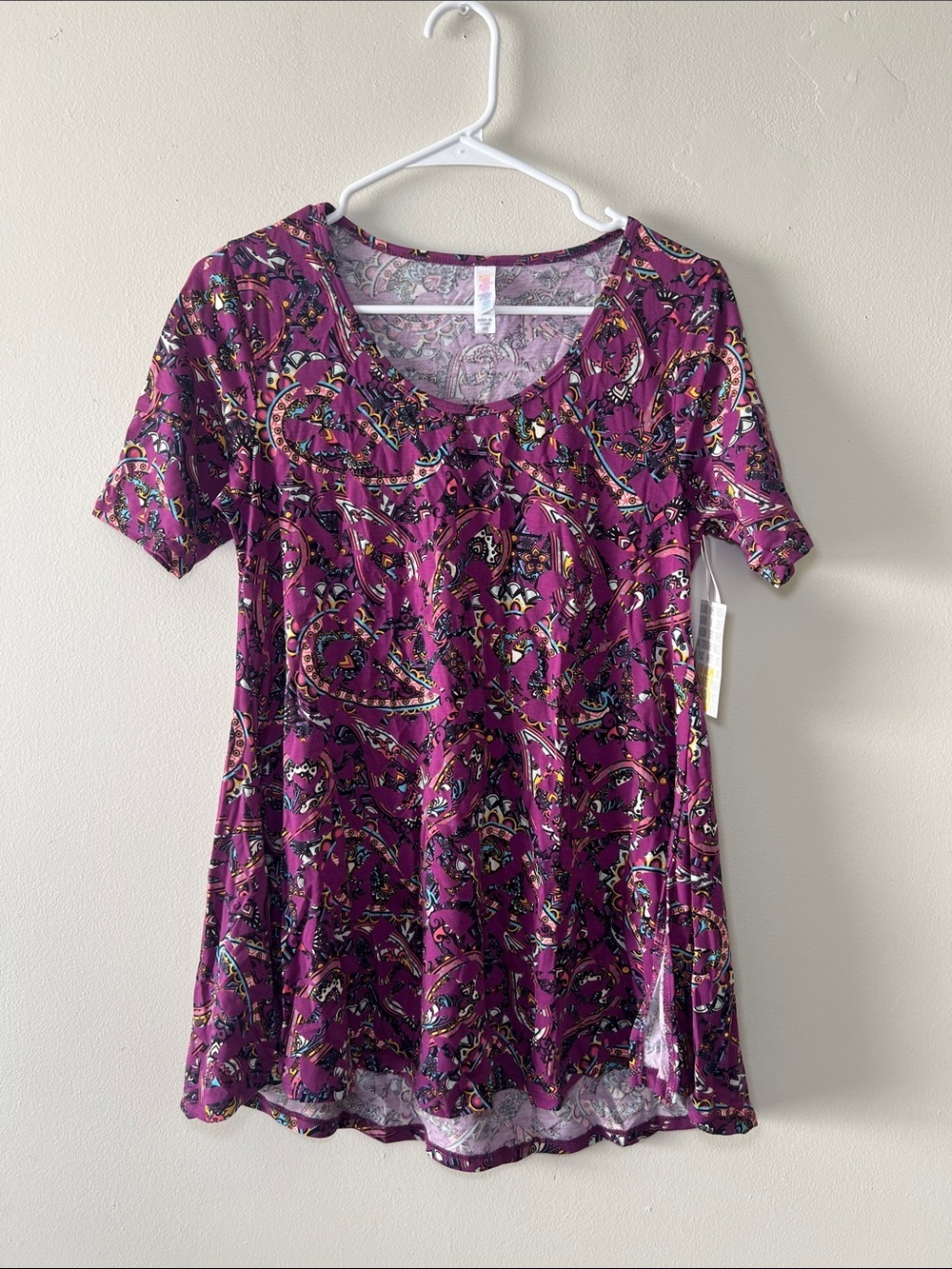 LuLaRoe Perfect T Purple Paisley Scoop-Neck Short Sleeve Top